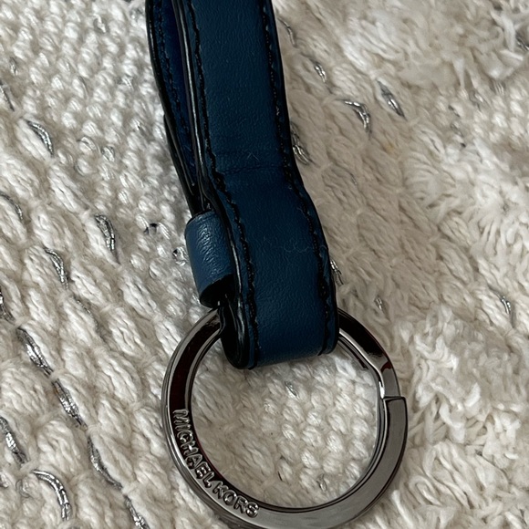 Michael Kors Key Ring - Picture 6 of 8